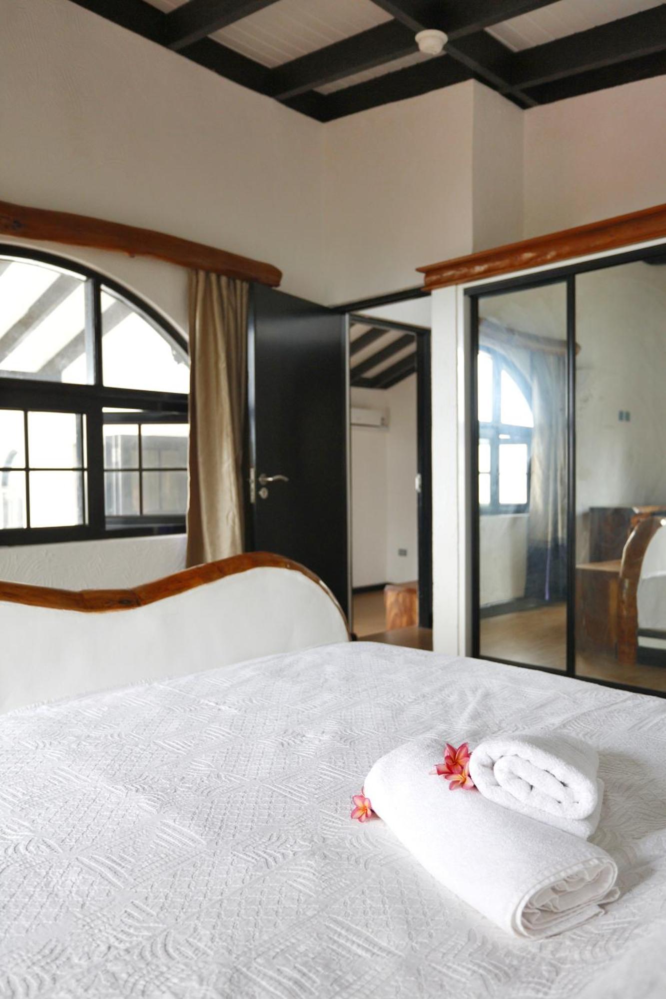 Appartement The Salty Palms à Beau Vallon  Extérieur photo