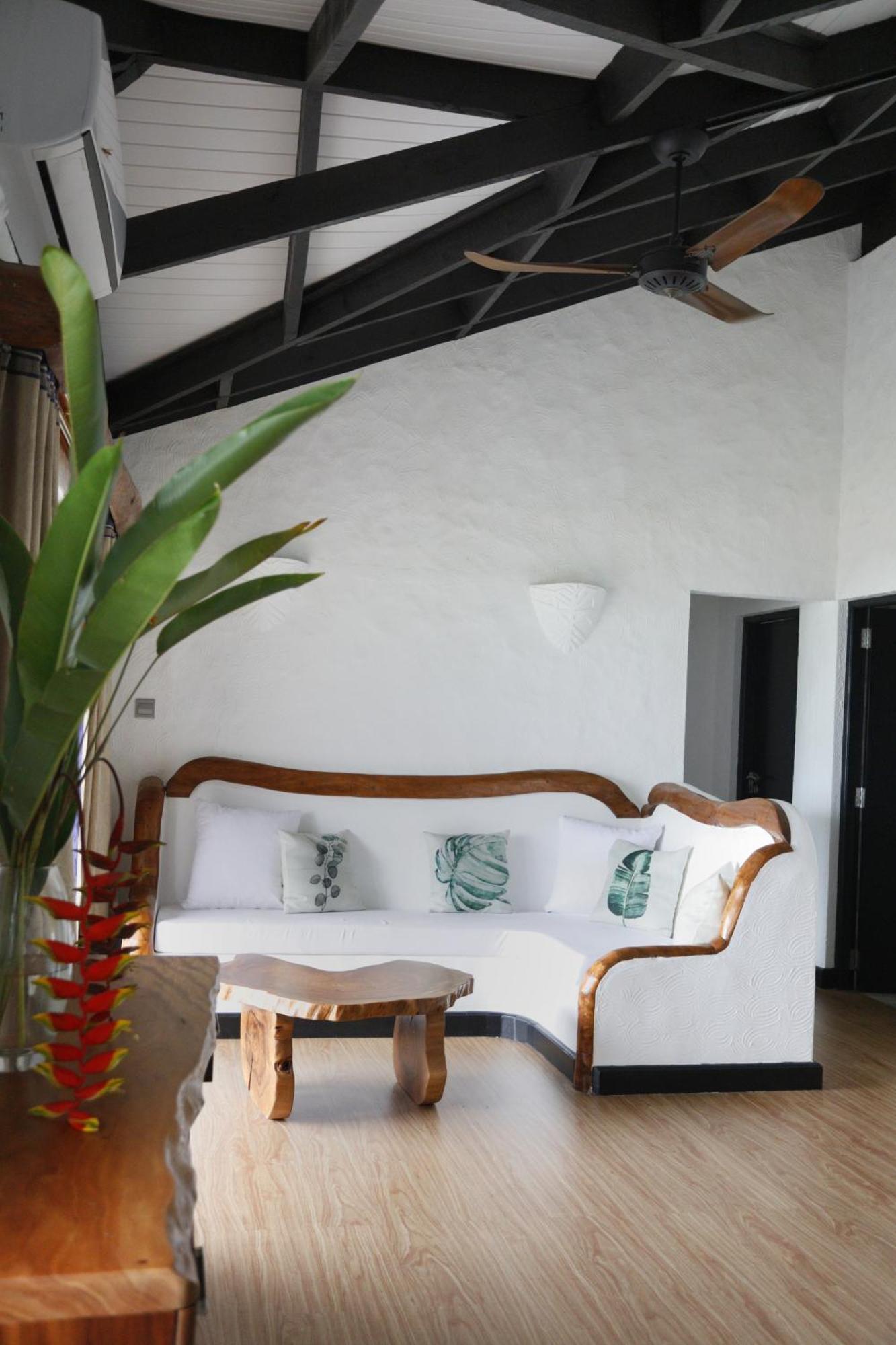 Appartement The Salty Palms à Beau Vallon  Extérieur photo